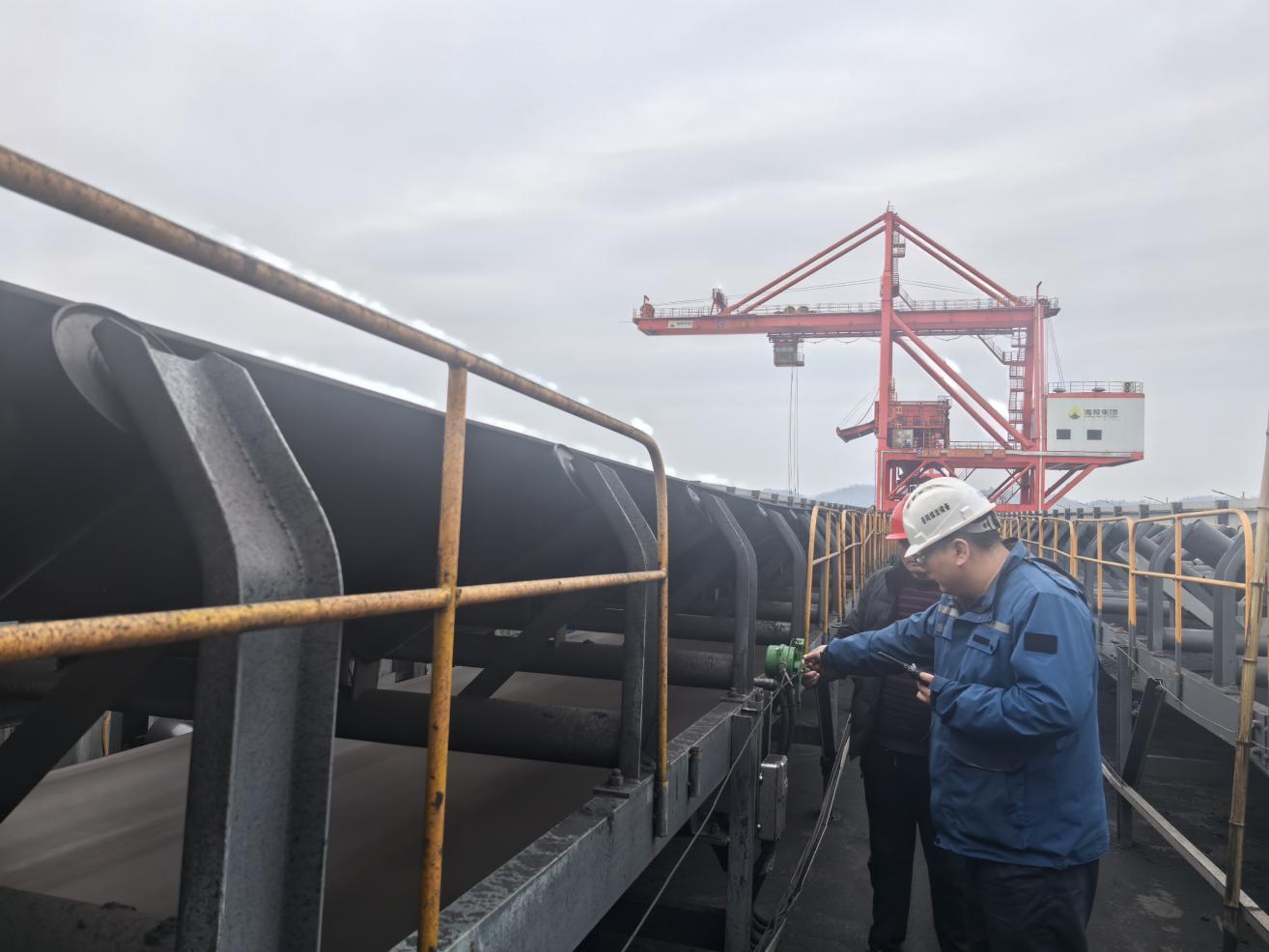 b312c7858694bfbde763306e76e086f