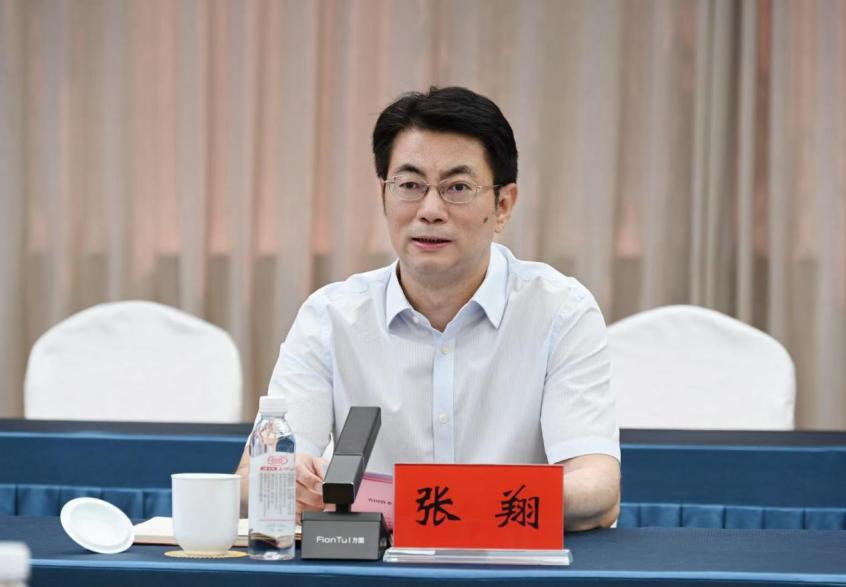 01cd77acdba7d38a36c8e3b70b8e9d8d